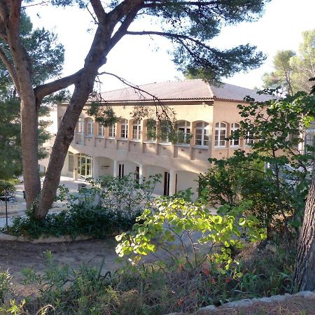 מרטיג Appartements Des Joncas מראה חיצוני תמונה