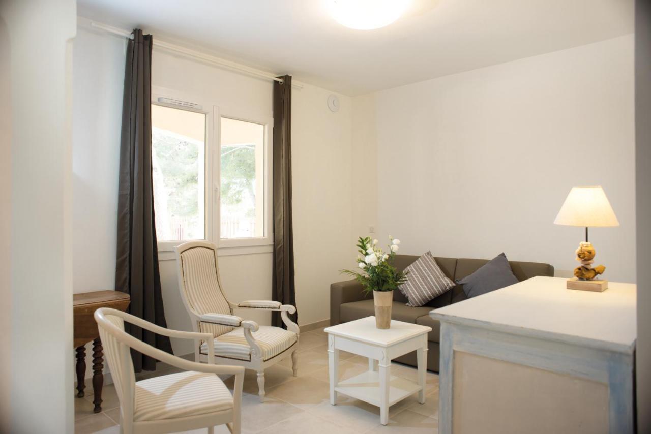 מרטיג Appartements Des Joncas מראה חיצוני תמונה