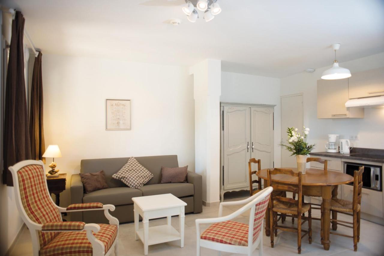 מרטיג Appartements Des Joncas מראה חיצוני תמונה